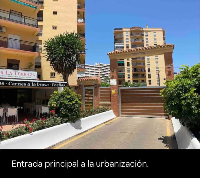 Apartamento Paseo Maritimo De Playamar 托雷莫利诺斯 外观 照片