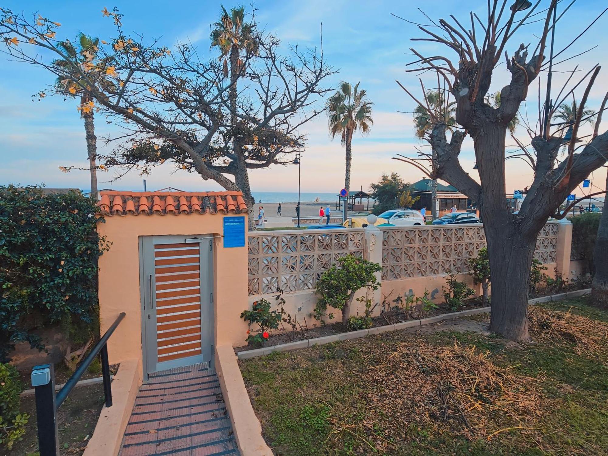 Apartamento Paseo Maritimo De Playamar 托雷莫利诺斯 外观 照片